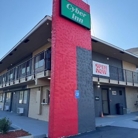 Cyber Inn Augusta Exterior photo
